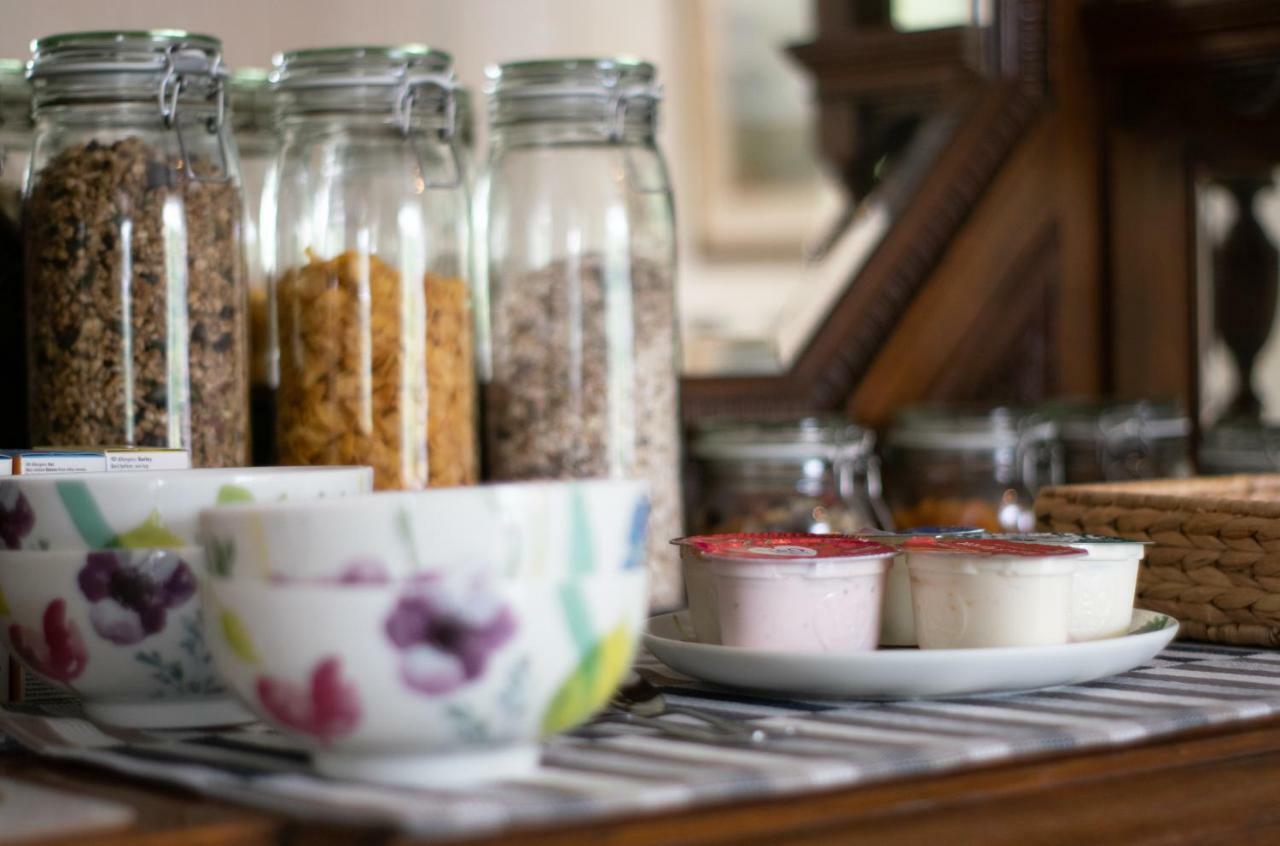 Pontyclerc Farm House Bed And Breakfast Ammanford Exteriér fotografie