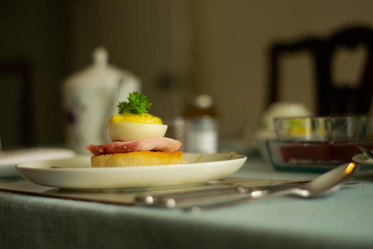 Pontyclerc Farm House Bed And Breakfast Ammanford Exteriér fotografie
